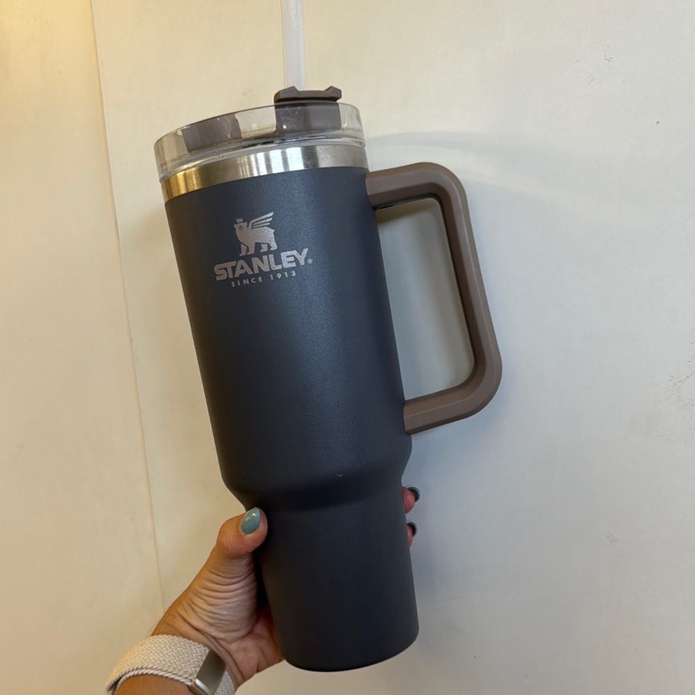 Stanley Charcoal Travel Mug with Handle